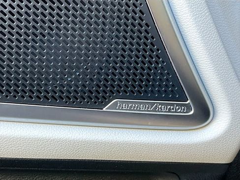 Used 2023 Kia Telluride SX FWD image 19