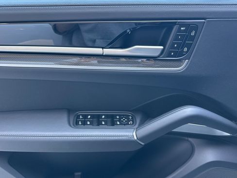 New 2026 Porsche Cayenne GTS AWD/4WD image 12