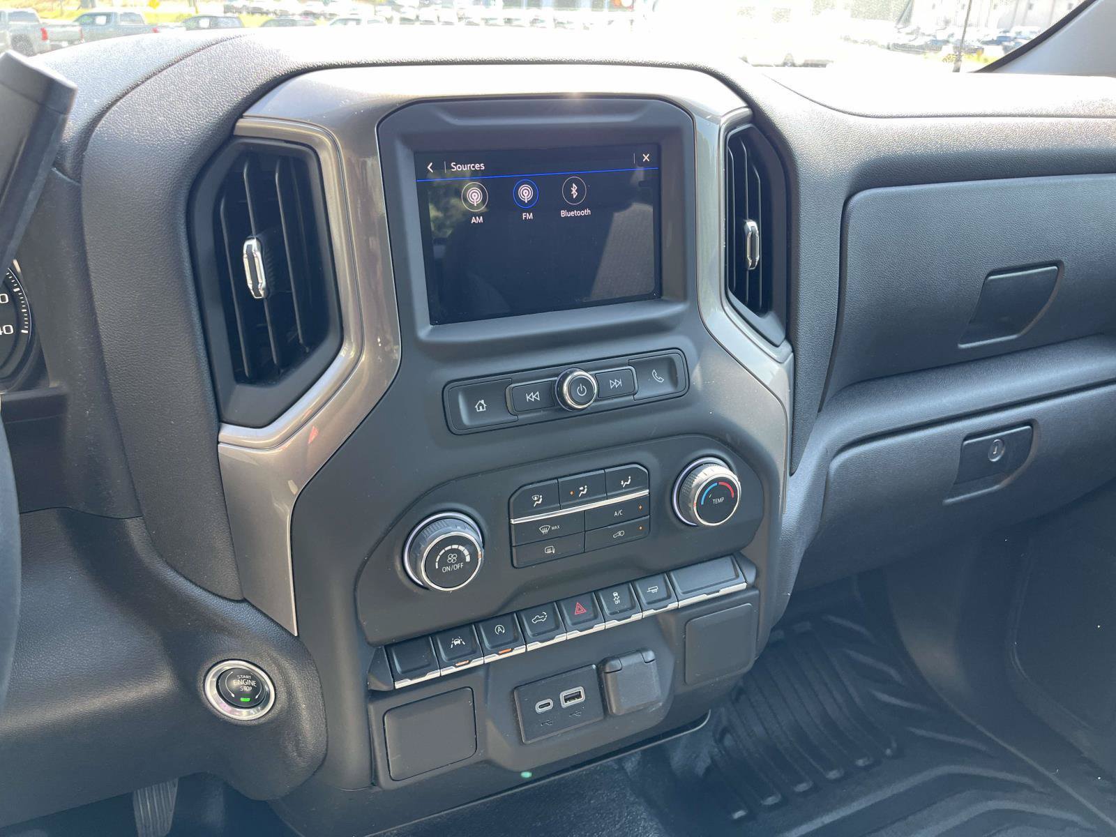 Used 2025 Chevrolet Silverado 1500 W/T RWD image 23