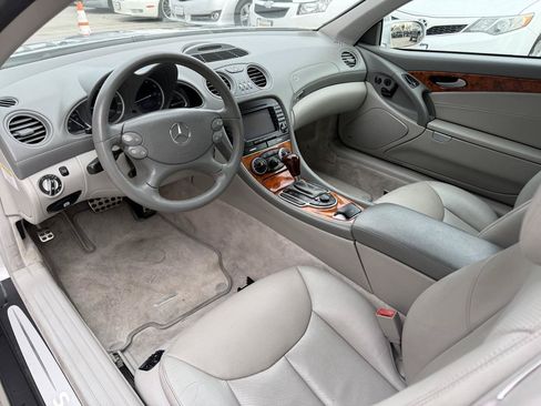 Used 2005 Mercedes-Benz SL 500 image 18