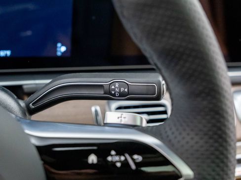 New 2026 Mercedes-Benz GLS 580 4MATIC image 24
