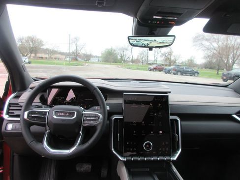 New 2026 GMC Acadia Elevation w/ Elevation Premium Package AWD/4WD image 17