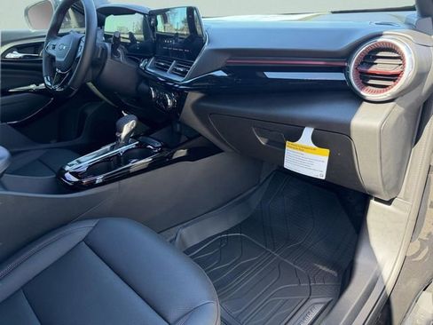 New 2026 Chevrolet Trax RS w/ Driver Confidence Package FWD image 17