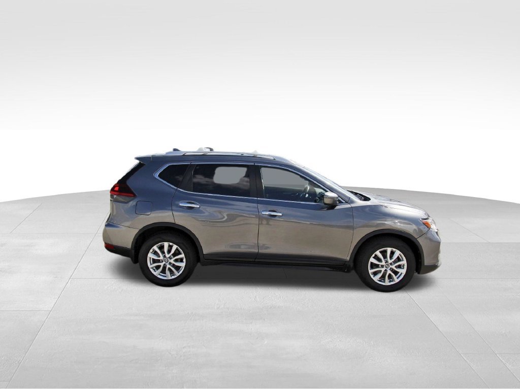 Used 2020 Nissan Rogue S w/ Special Edition Package FWD image 5