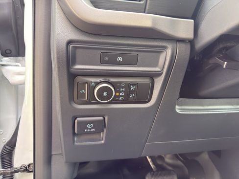 New 2025 Ford F150 XL w/ Equipment Group 103A High image 16