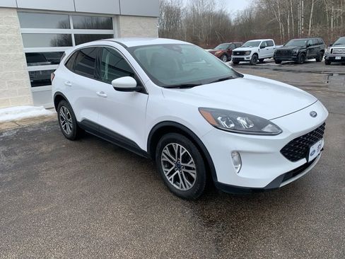 Used 2022 Ford Escape SEL image 10