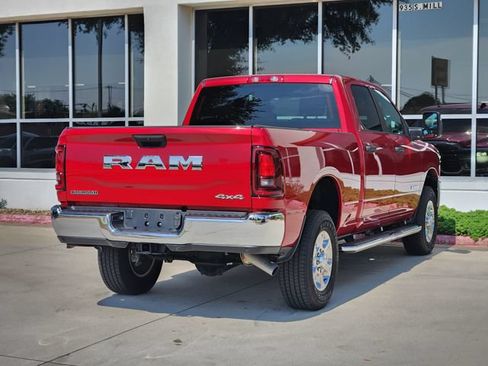 Certified 2026 RAM 2500 Big Horn AWD/4WD image 7