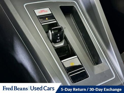 Used 2022 Volkswagen GTI SE image 18