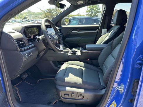 New 2026 GMC Terrain AT4 w/ Convenience Package III image 15