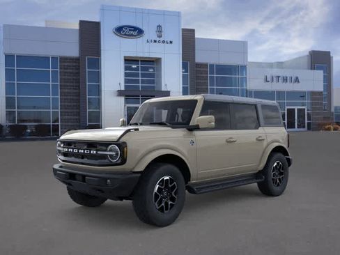New 2025 Ford Bronco Outer Banks image 1