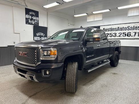 Used 2015 GMC Sierra 3500 Denali AWD/4WD image 3