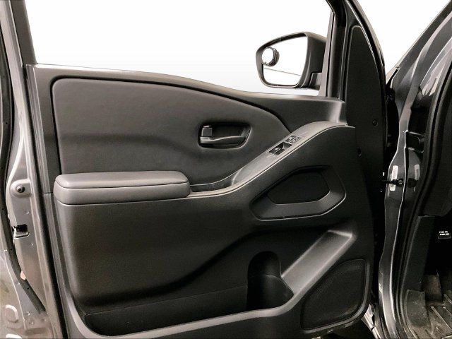 Used 2022 Nissan Frontier S w/ Technology Package AWD/4WD image 22