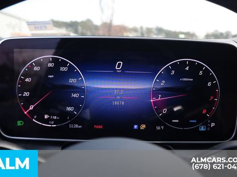 Used 2025 Mercedes-Benz GLC 300 4MATIC w/ AMG Line image 37