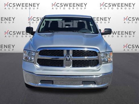 Used 2018 RAM 1500 Classic SLT image 8
