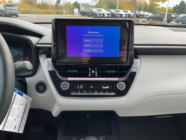 New 2026 Toyota Corolla Cross LE w/ Cold Weather Package AWD/4WD image 18