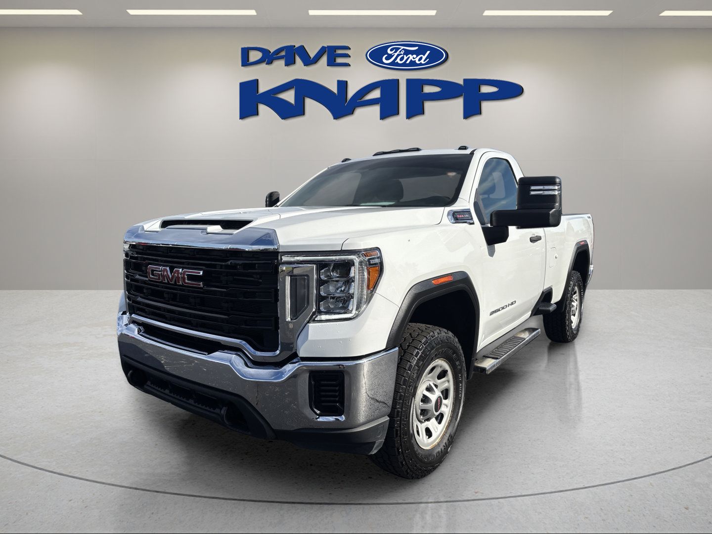Used 2022 GMC Sierra 2500 Pro w/ Convenience Package AWD/4WD image 3