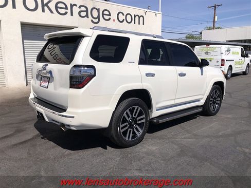 Used 2017 Toyota 4Runner Limited AWD/4WD image 8