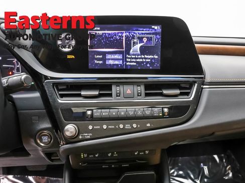 Used 2022 Lexus ES 350 w/ Premium Package FWD image 12