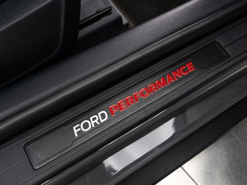 Used 2018 Ford Mustang Shelby GT350R w/ GT350R Equipment Group 920A RWD image 57