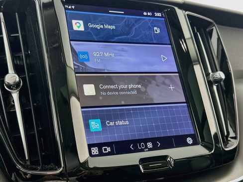 Used 2023 Volvo XC60 B5 Core w/ Protection Package Premier image 15