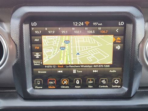 Used 2023 Jeep Wrangler Unlimited Sahara w/ Cold Weather Group AWD/4WD image 7