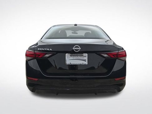 Used 2025 Nissan Sentra SV FWD image 7