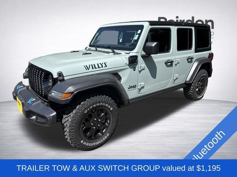 Used 2023 Jeep Wrangler Unlimited AWD/4WD image 3