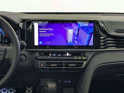 Certified 2025 Toyota Camry SE FWD image 40