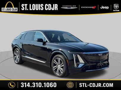 Used 2024 Cadillac Lyriq Luxury w/ LPO, Floor Liner Package