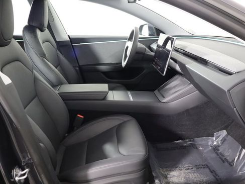 Used 2025 Tesla Model 3 Long Range RWD image 16