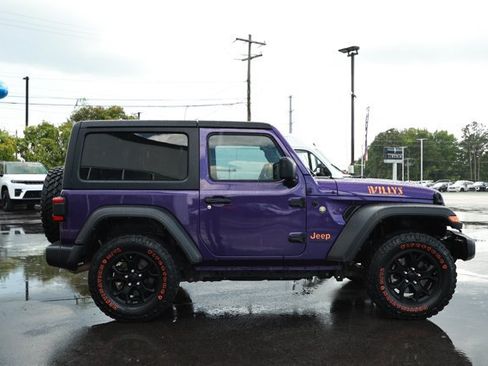 Used 2023 Jeep Wrangler Sport AWD/4WD image 4