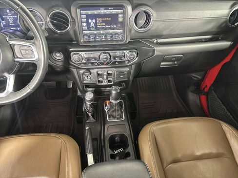 Used 2021 Jeep Wrangler Unlimited Sahara w/ Cold Weather Group image 12