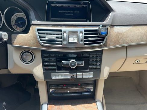 Used 2014 Mercedes-Benz E 350 Sedan image 18