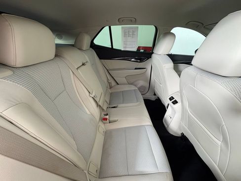 Used 2021 Buick Envision Preferred FWD image 45