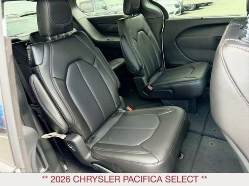 New 2026 Chrysler Pacifica Select AWD/4WD image 11