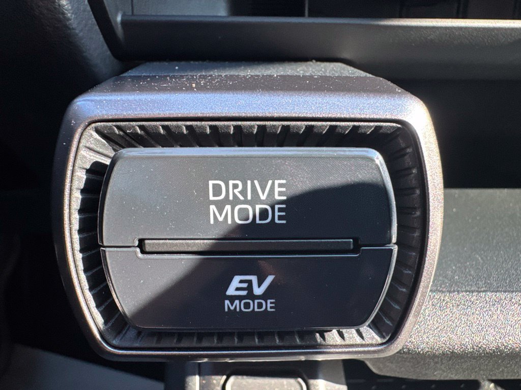 Used 2026 Toyota RAV4 LE FWD image 29