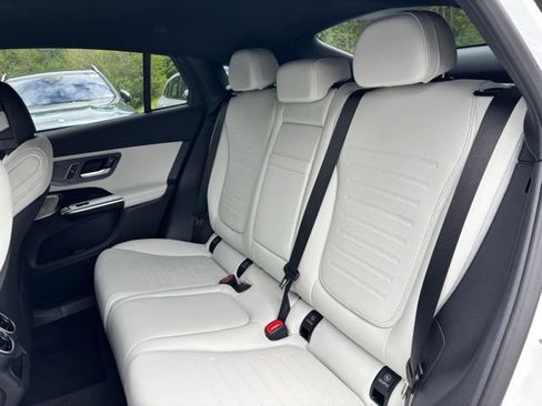 New 2026 Mercedes-Benz GLC 300 4MATIC image 14