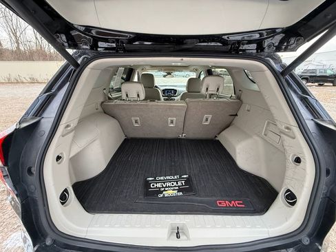 Used 2018 GMC Terrain Denali w/ Advanced Safety Package image 15