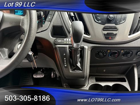 Used 2017 Ford Transit 150 XL image 17