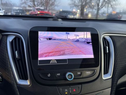 Used 2023 Chevrolet Malibu LT w/ Sport Edition image 17