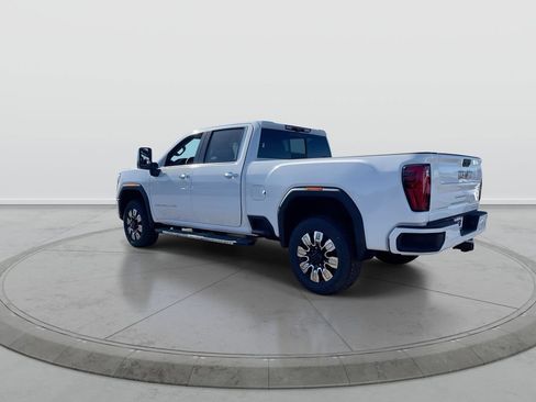 New 2026 GMC Sierra 2500 Denali w/ Technology Package AWD/4WD image 8