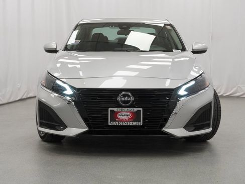 Used 2023 Nissan Altima 2.5 SV image 7