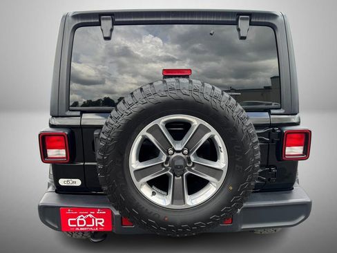 Used 2020 Jeep Wrangler Unlimited Sahara w/ Cold Weather Group image 7