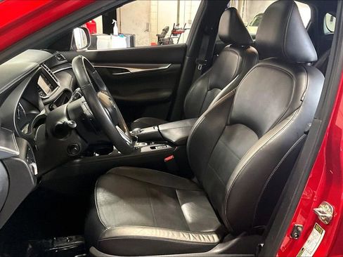 Certified 2023 INFINITI QX55 Essential image 15