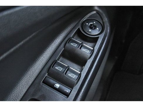 Used 2019 Ford Escape SE FWD image 24