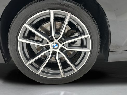 Used 2020 BMW 330i xDrive Sedan w/ Convenience Package AWD/4WD image 9
