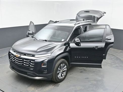 Used 2025 Chevrolet Equinox LT w/ Convenience Package II AWD/4WD image 51