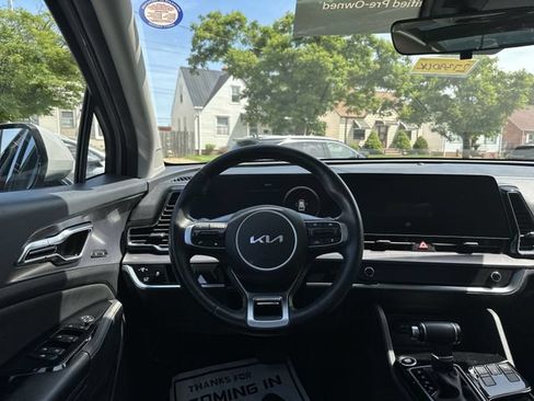 Certified 2023 Kia Sportage SX AWD/4WD image 13