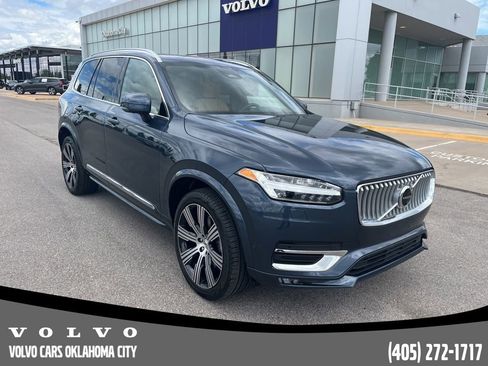 Certified 2023 Volvo XC90 B6 Ultimate w/ Lounge Package AWD/4WD image 3