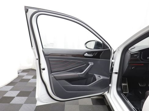 Certified 2024 Volkswagen Jetta GLI 40th Anniversary Edition FWD image 4